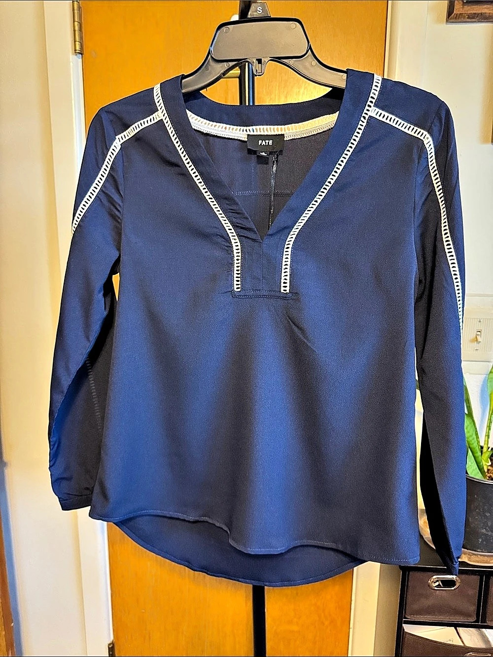 FATE Long Sleeve Tunic in Blue Size Small Like New